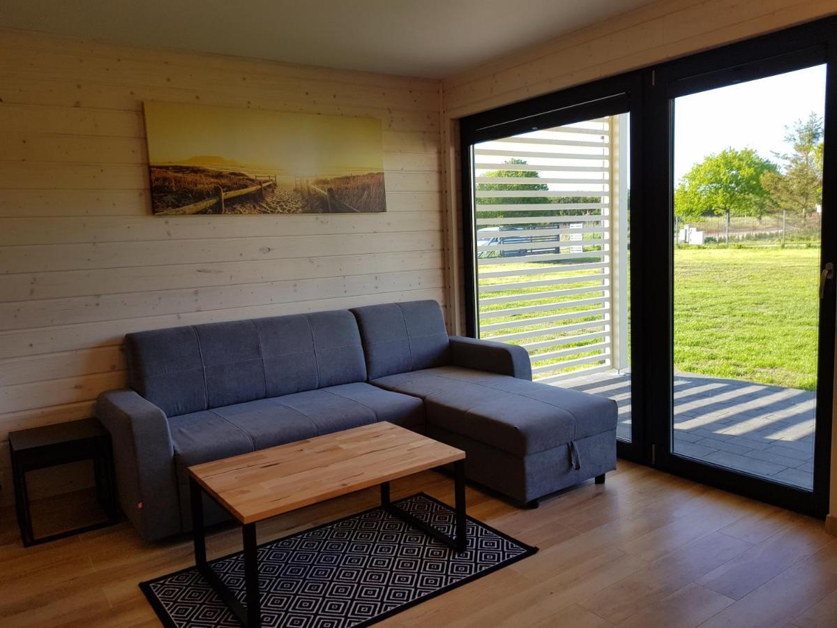 Domki Na Kasztanowej Rewal Exteriör bild